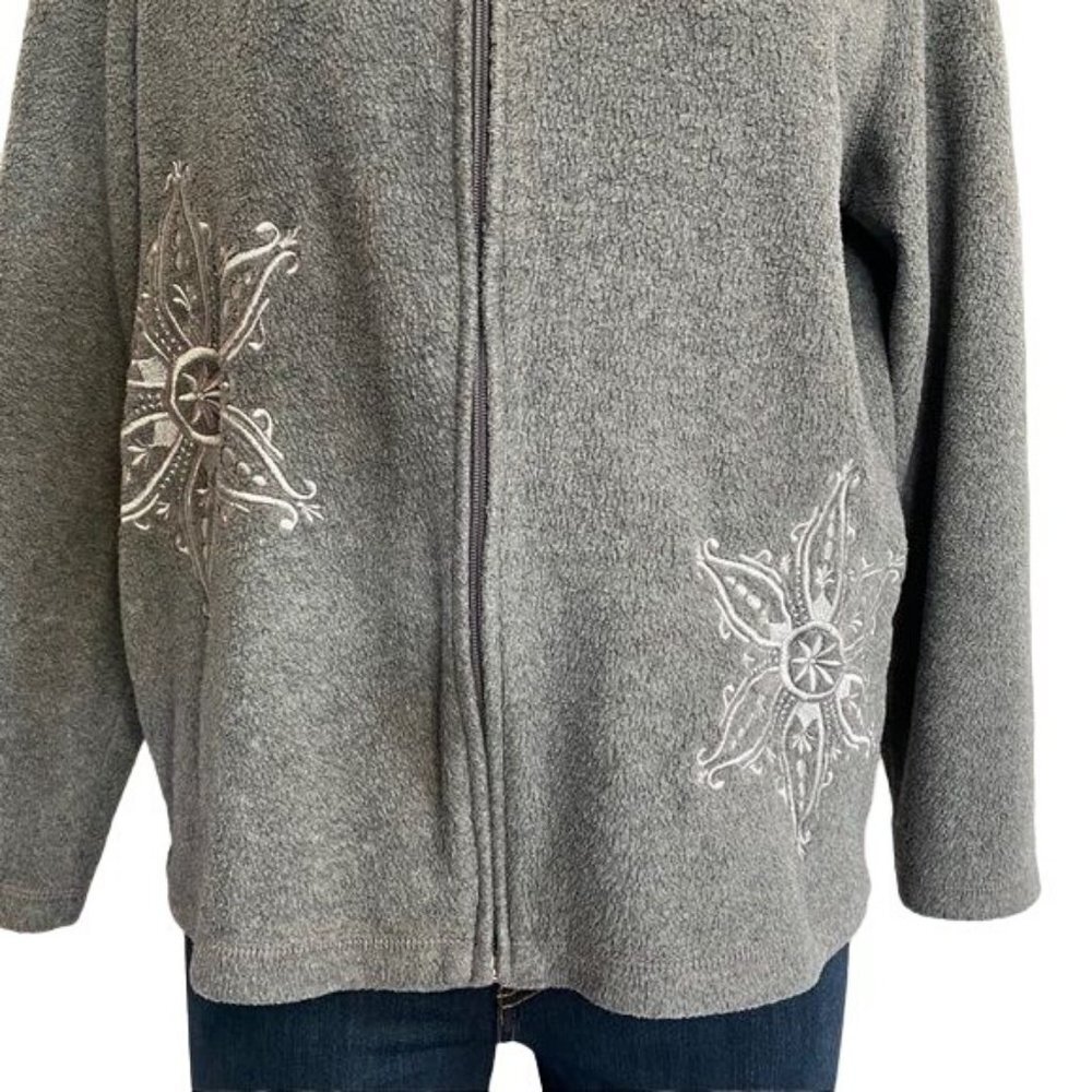 Croft & Barrow Embroidered Snowflake Grey Zip up Fleece Sweatshirt Size M - Picture 5 of 10